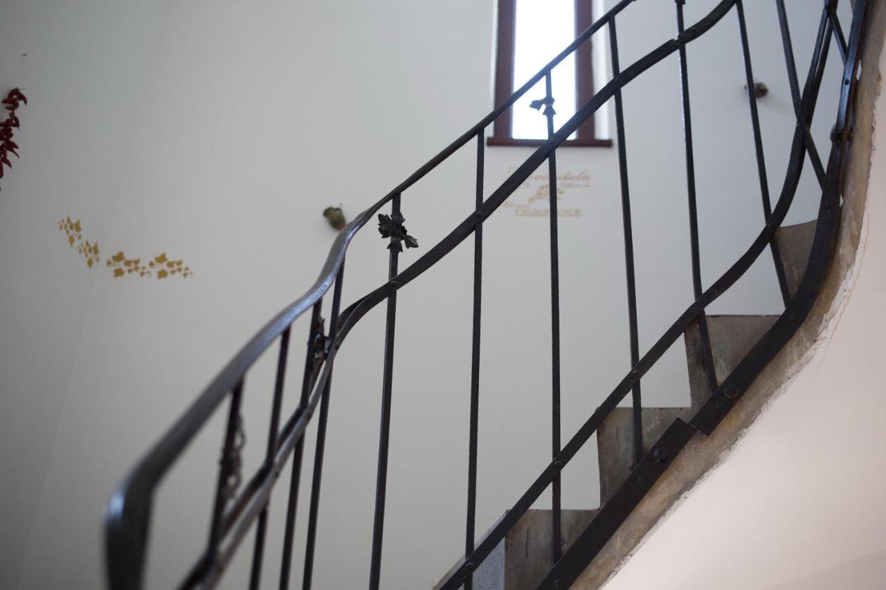 Kuria Apartman Budapest With Free Parking Eksteriør billede