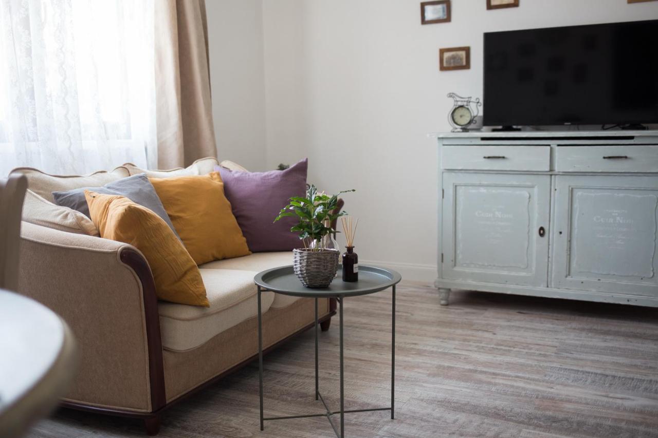 Kuria Apartman Budapest With Free Parking Eksteriør billede