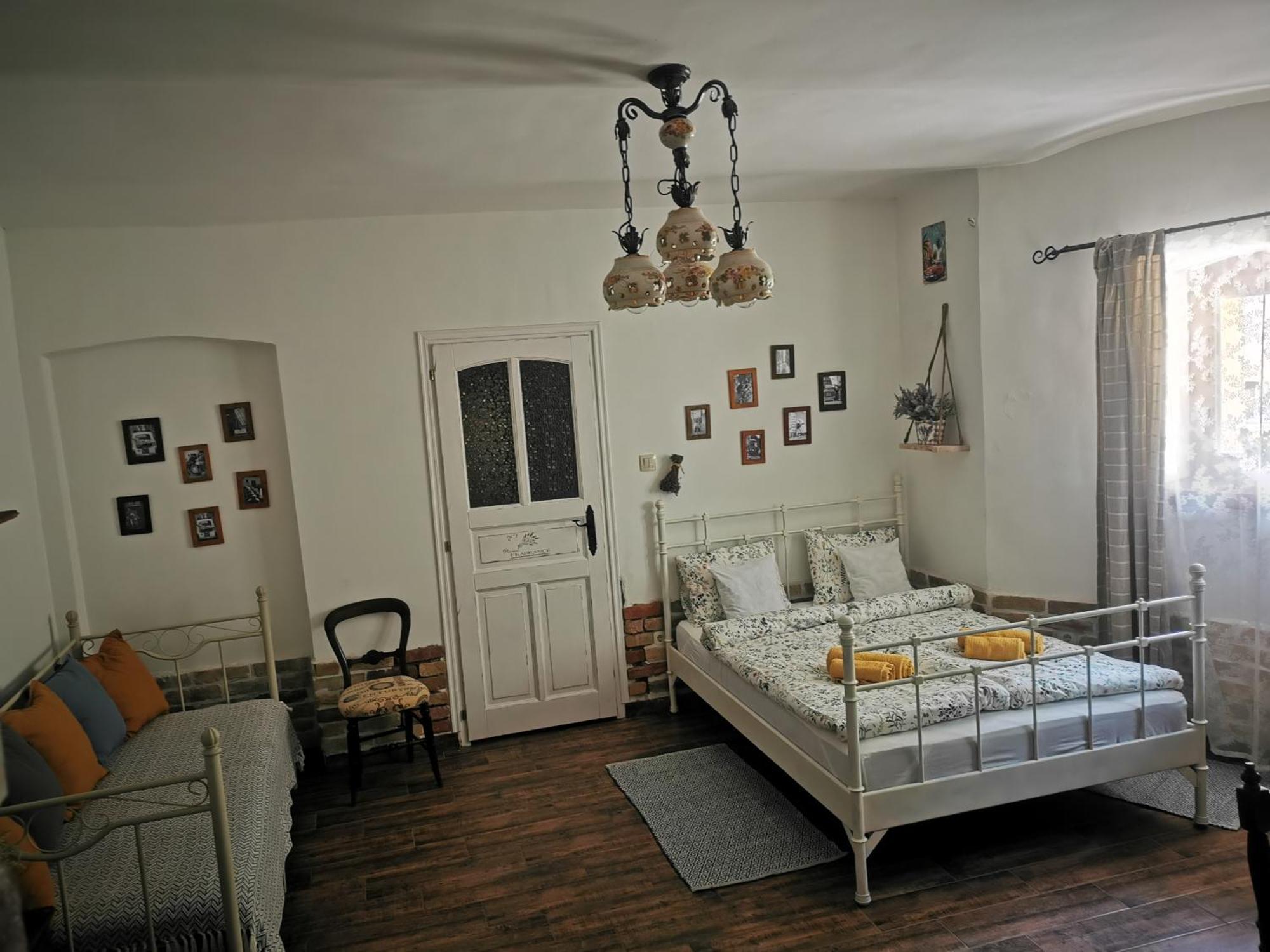 Kuria Apartman Budapest With Free Parking Eksteriør billede